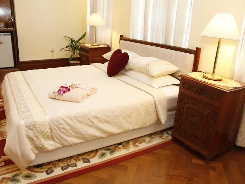 Mya Yeik Nyo Hotel Yangon