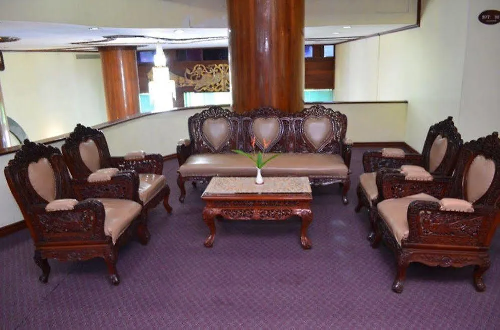Mya Yeik Nyo Hotel Yangon 3*,
